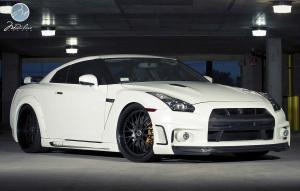 Nissan GT-R by Wald and Modulare Wheels 2014 года